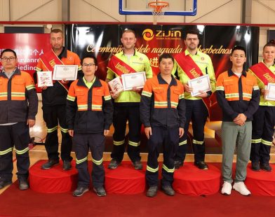 Ziđin dodelio nagrade radnicima